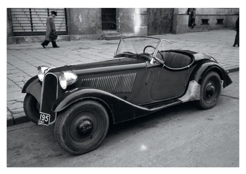 retro cars (2).jpg